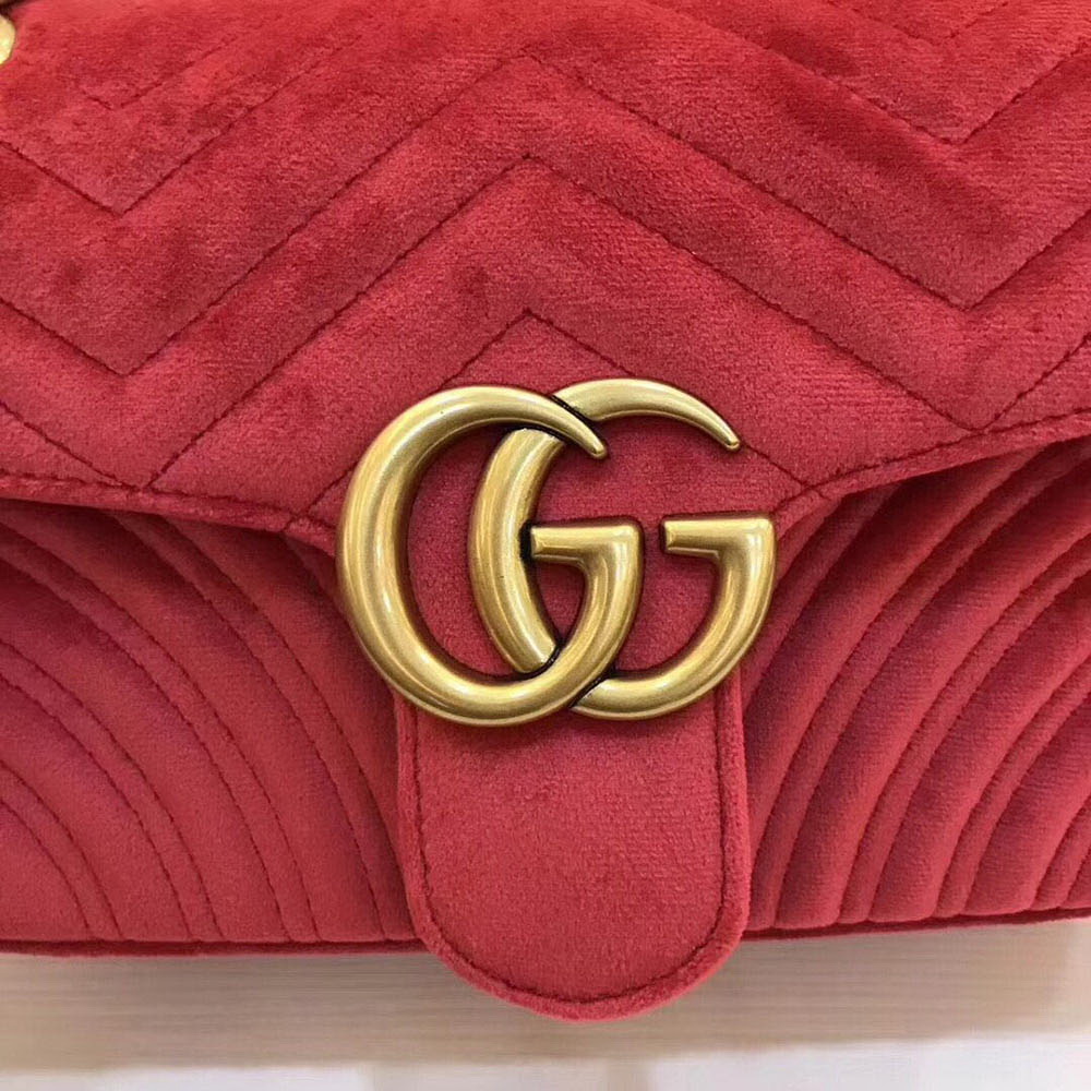 G GG Marmont Medium Shoulder Bag