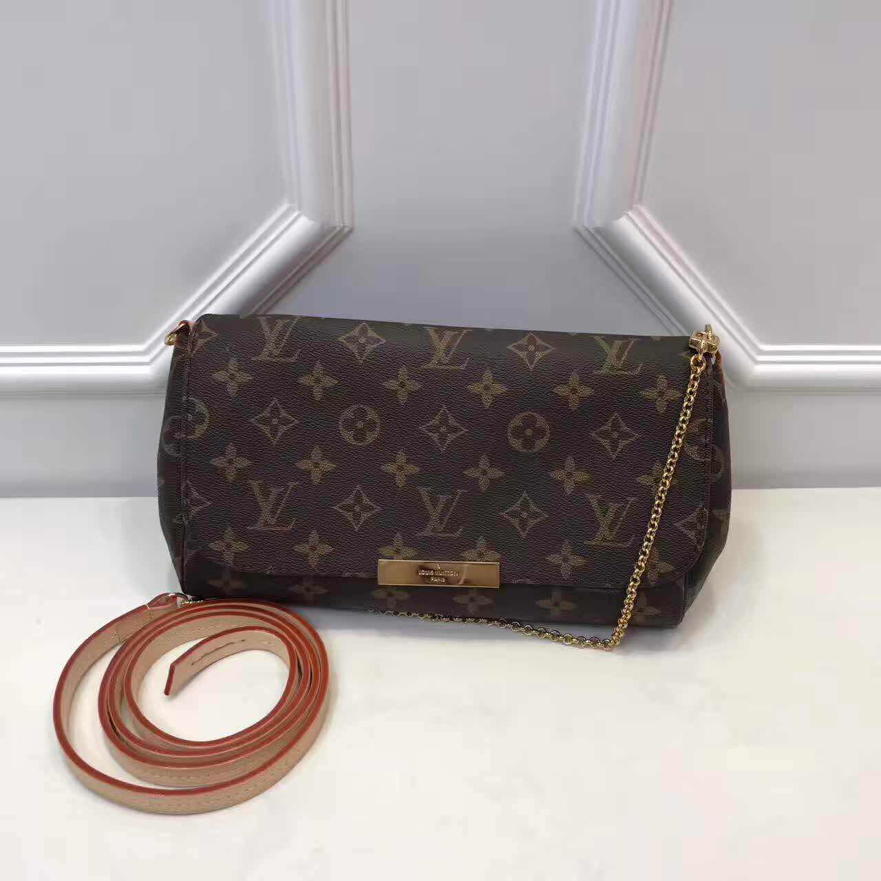 LV Fovotite MM bag with red inside