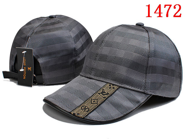LV Hats-027
