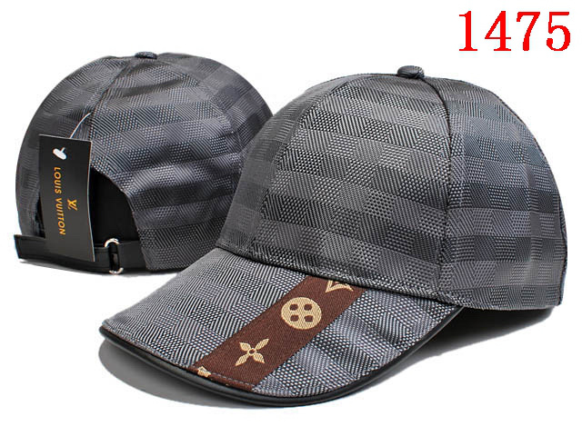 LV Hats-030