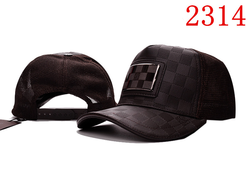 LV Hats-042