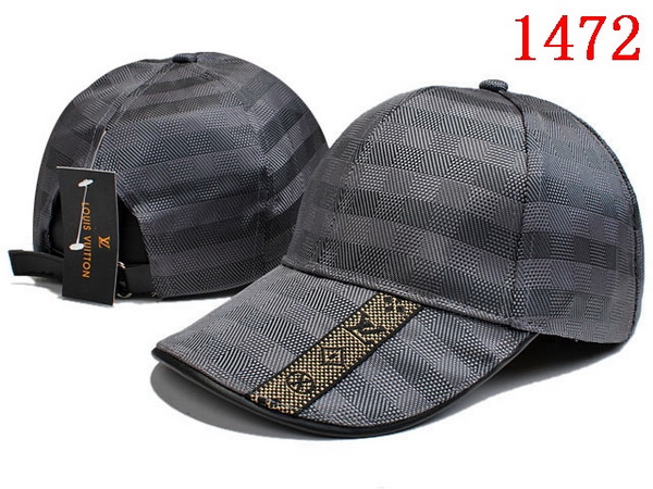 LV Hats-092