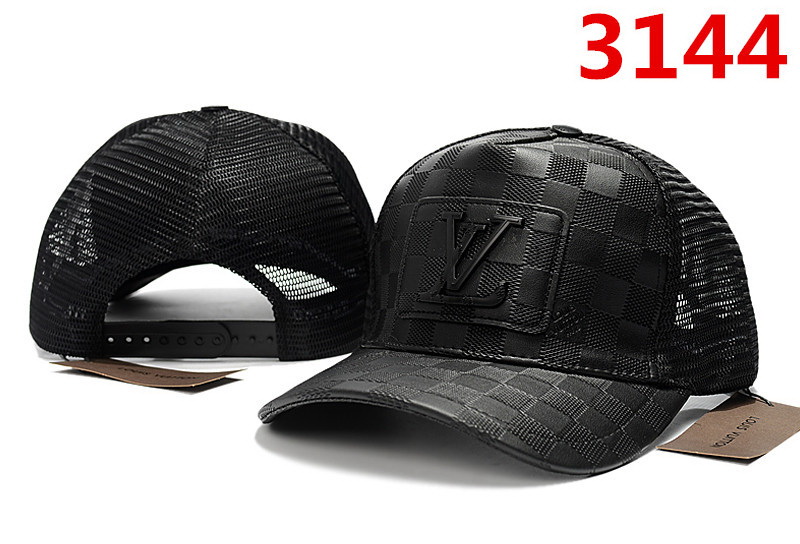 LV Hats-262