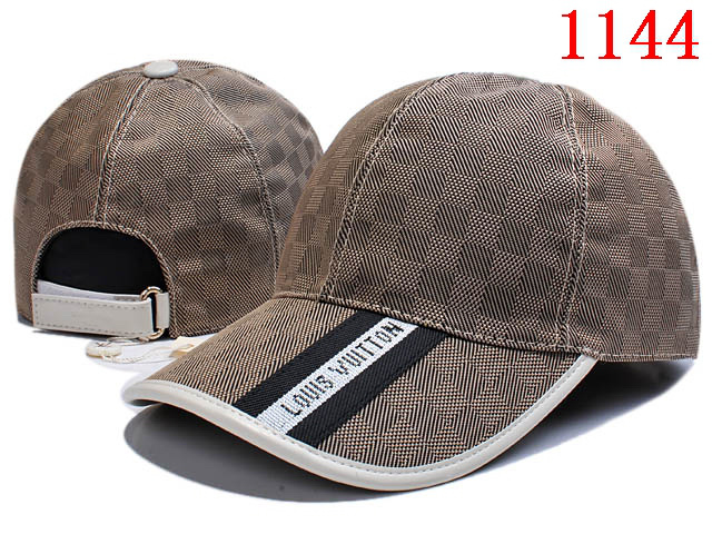 LV Hats AAA-067