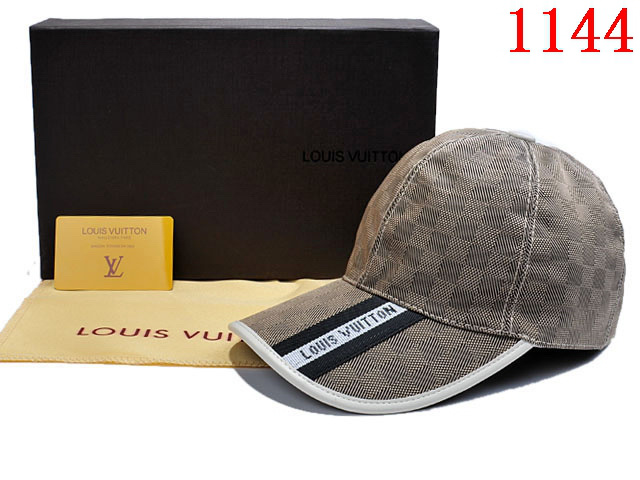 LV Hats AAA-068