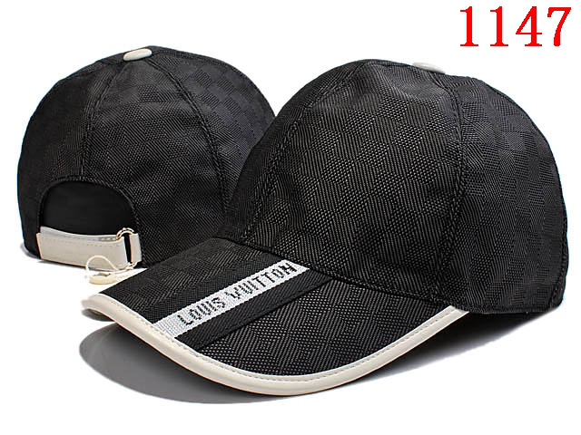 LV Hats AAA-073