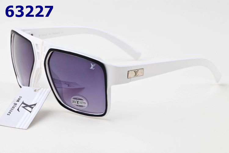 LV sunglasses-032