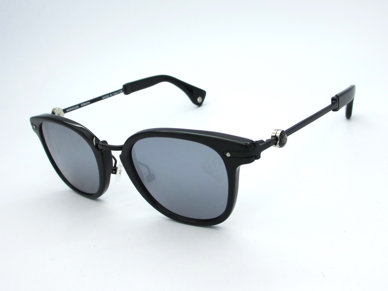 MONCLER  Sunglasses AAAA-007