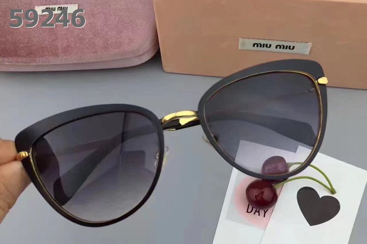 Miu Miu Sunglasses AAAA-757