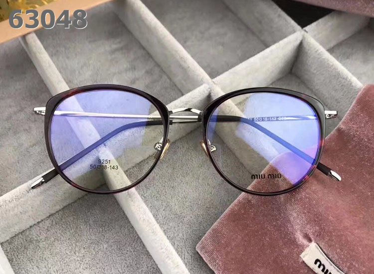 Miu Miu Sunglasses AAAA-890