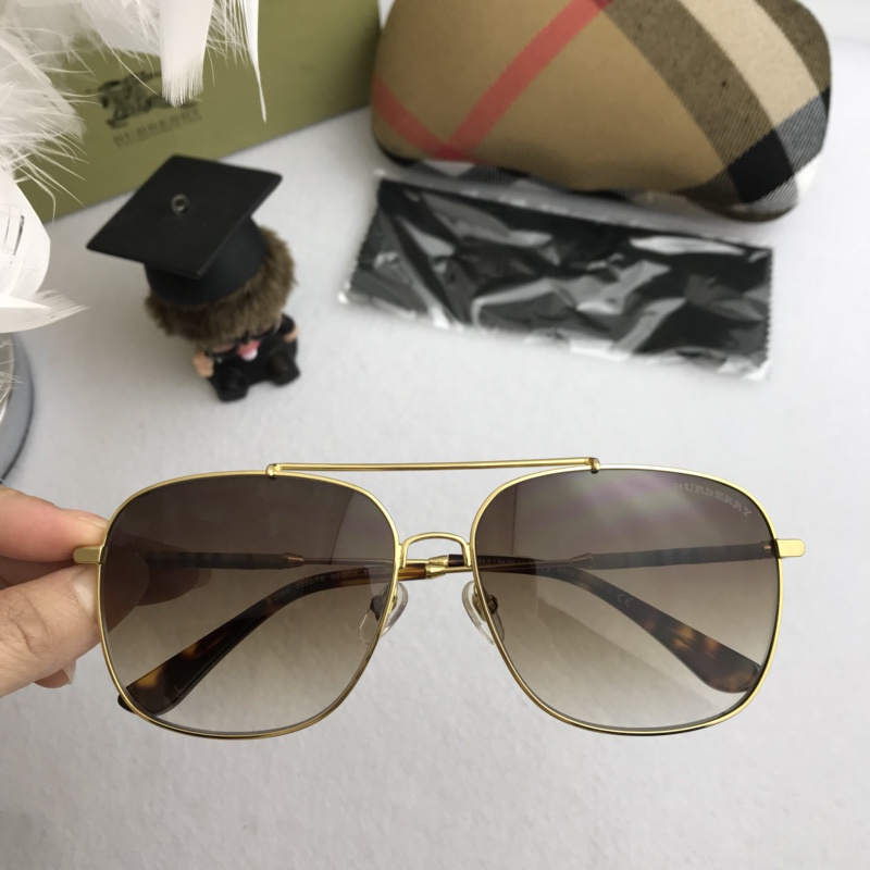 Burberry Sunglasses AAAA-063