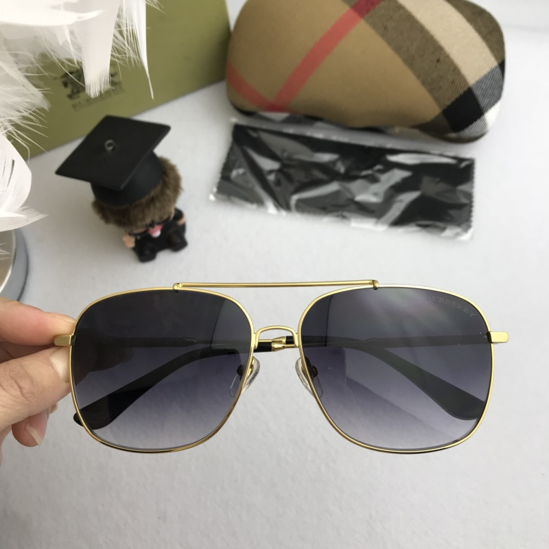 Burberry Sunglasses AAAA-065