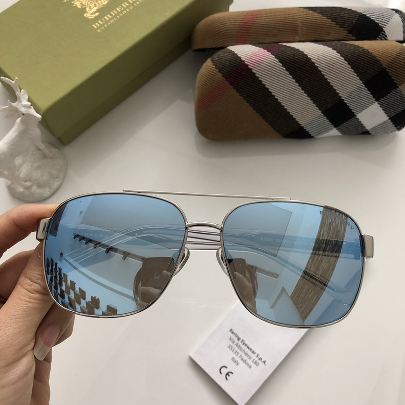Burberry Sunglasses AAAA-116