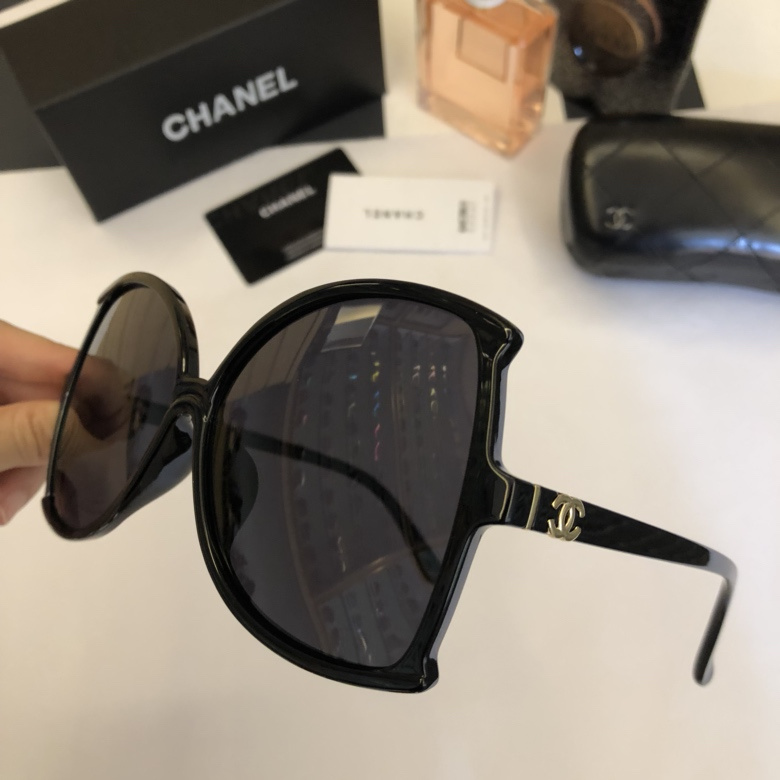 CHNL Sunglasses AAAA-040