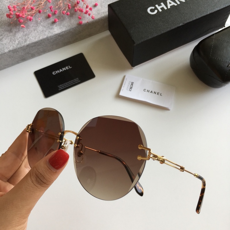 CHNL Sunglasses AAAA-062