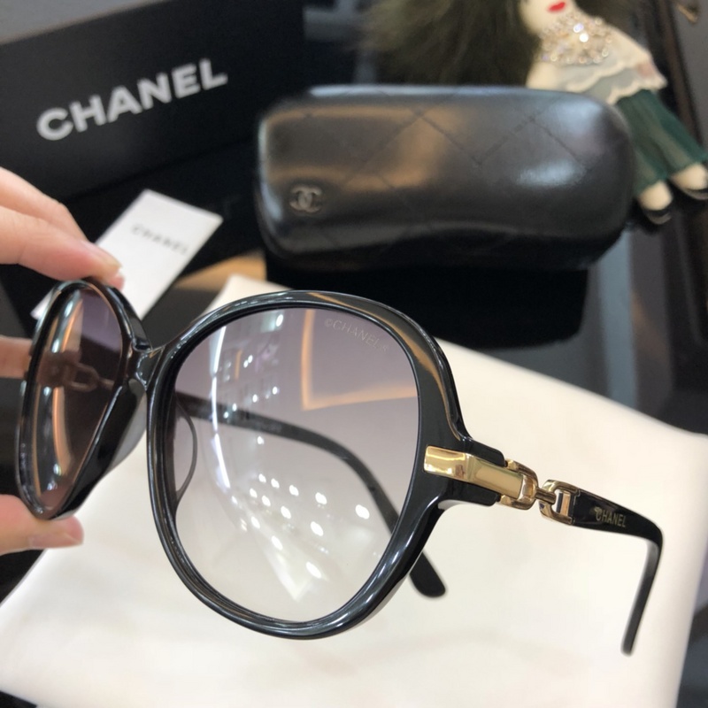 CHNL Sunglasses AAAA-065