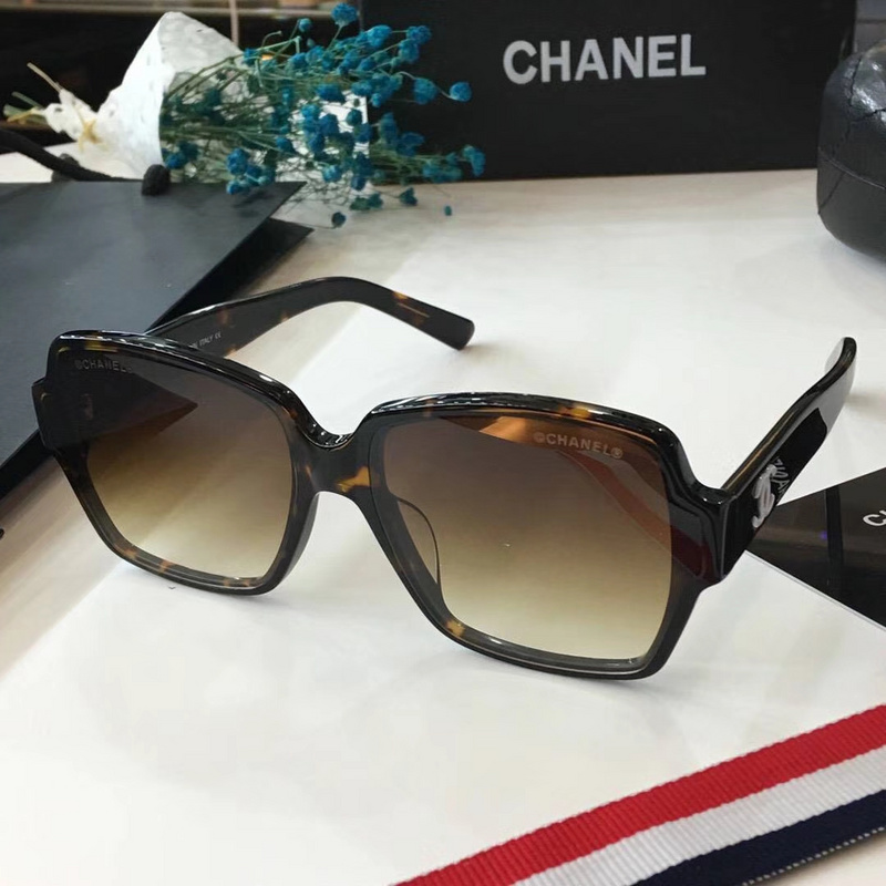 CHNL Sunglasses AAAA-1151