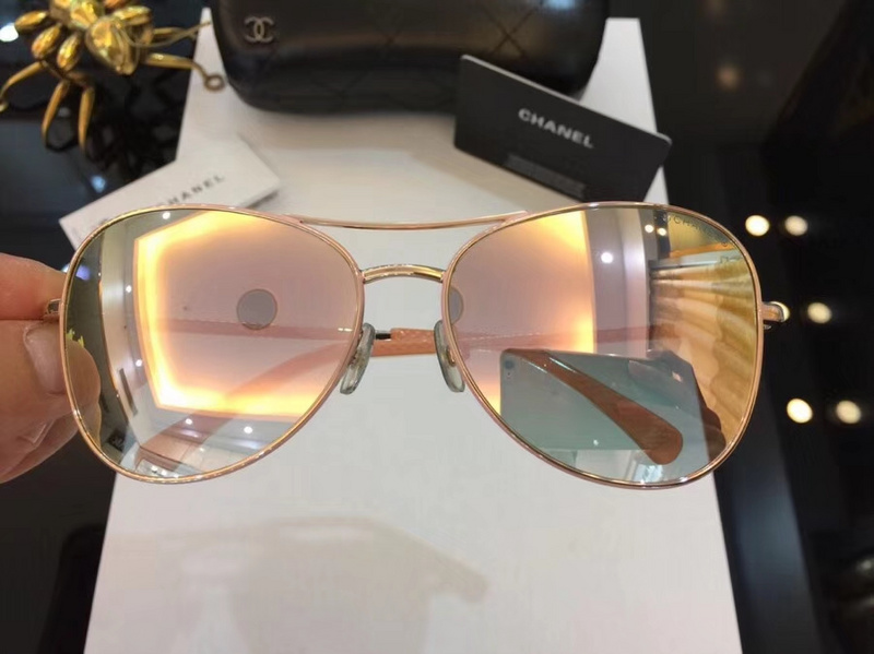 CHNL Sunglasses AAAA-408