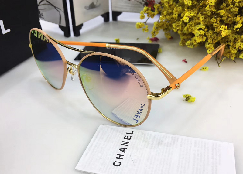 CHNL Sunglasses AAAA-447