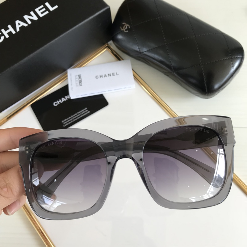 CHNL Sunglasses AAAA-551