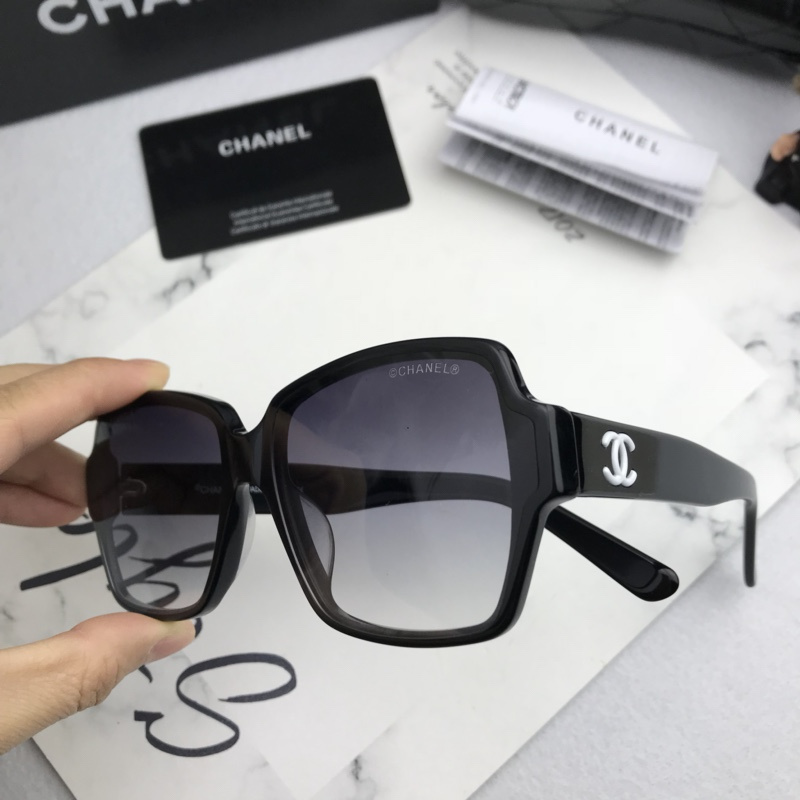 CHNL Sunglasses AAAA-603