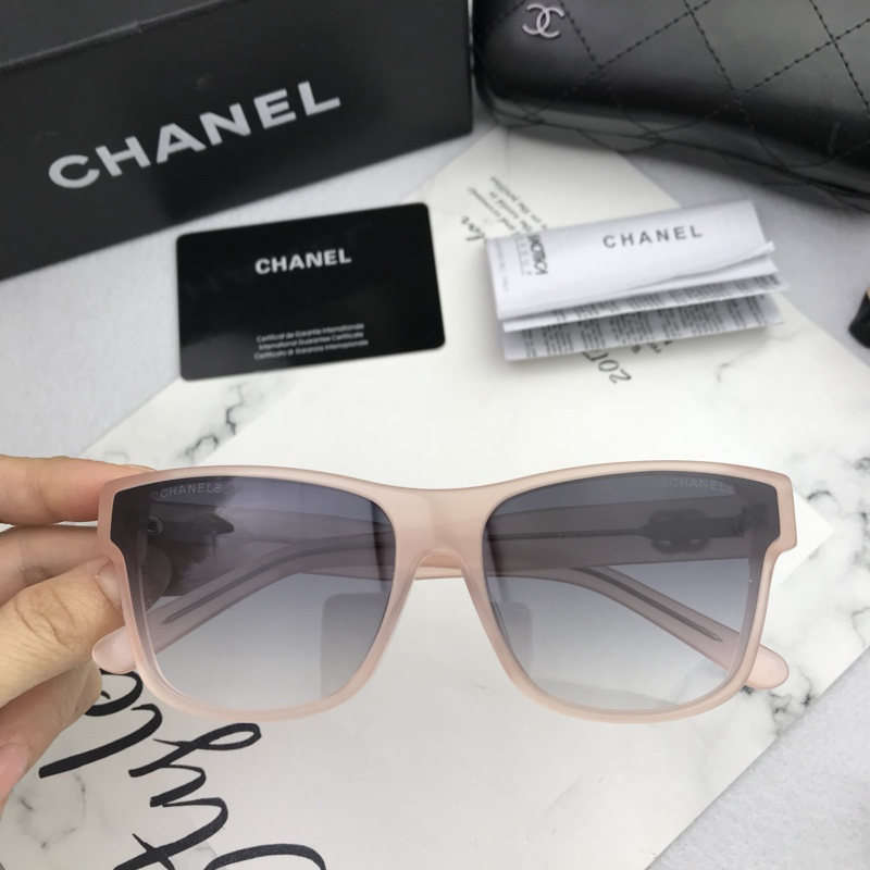 CHNL Sunglasses AAAA-611