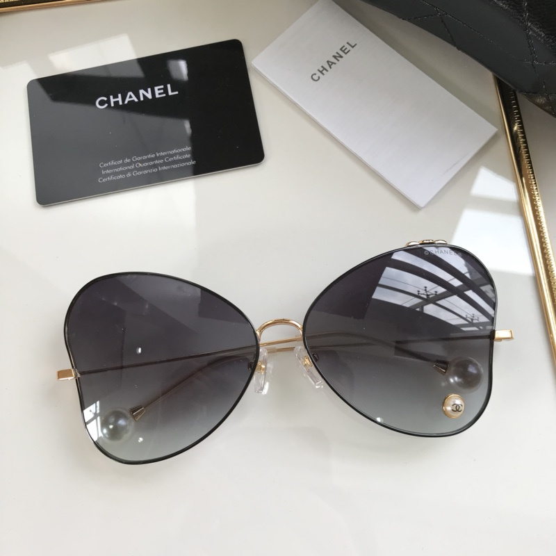 CHNL Sunglasses AAAA-635