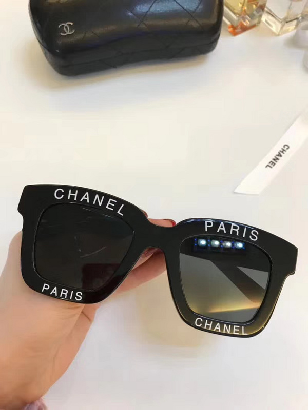 CHNL Sunglasses AAAA-696