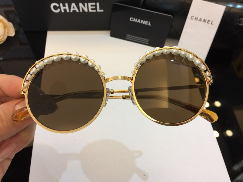 CHNL Sunglasses AAAA-718