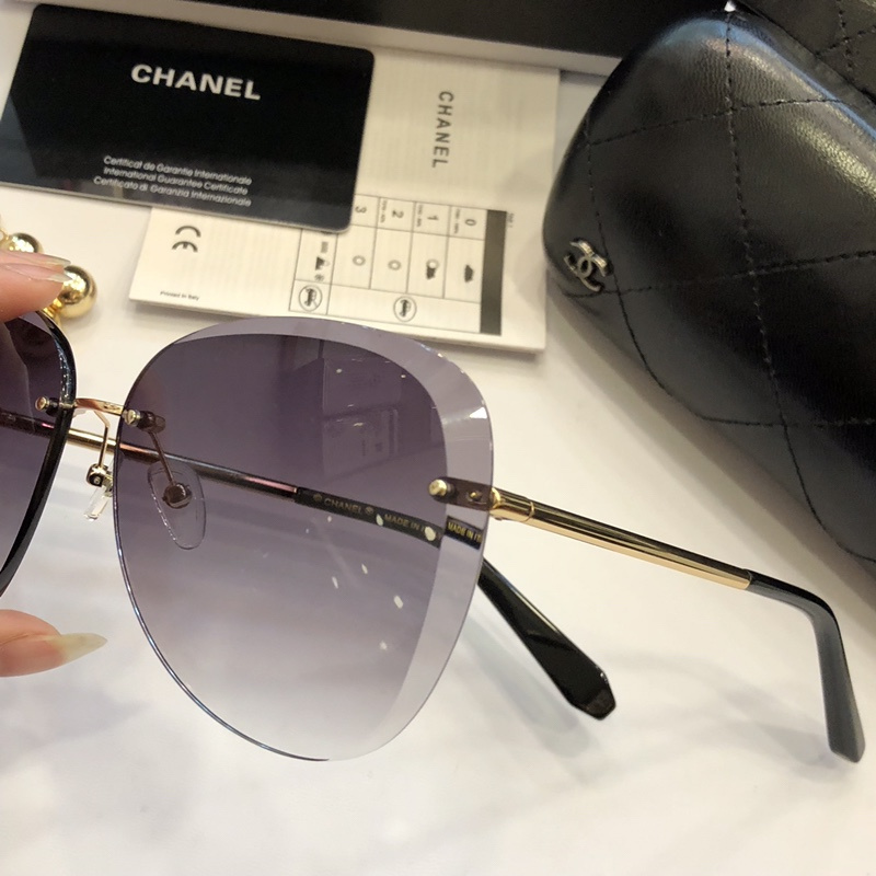 CHNL Sunglasses AAAA-823