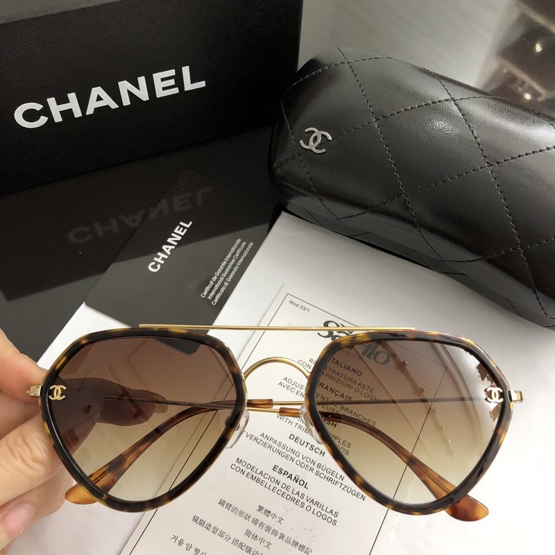 CHNL Sunglasses AAAA-866