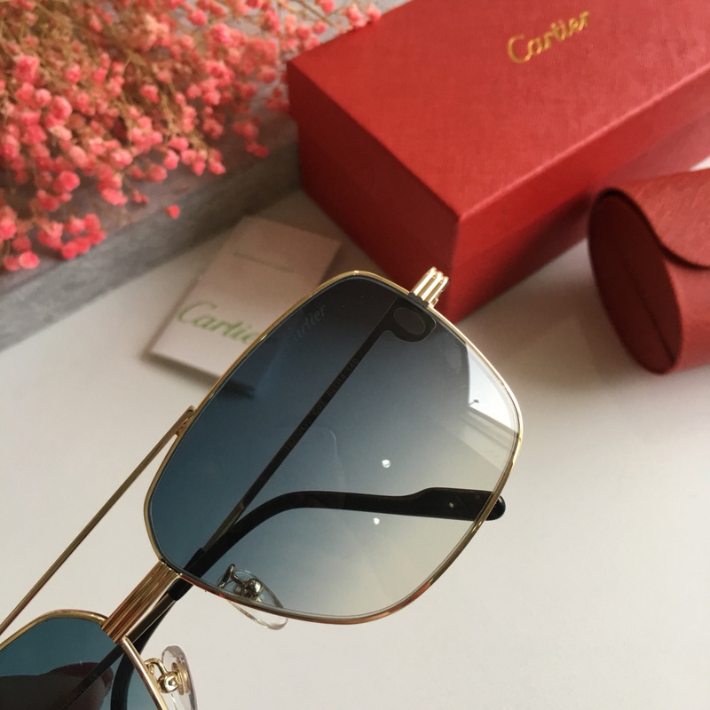 Cartier Sunglasses AAAA-064