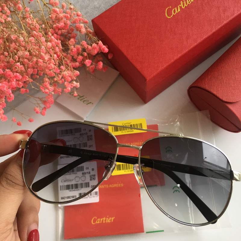 Cartier Sunglasses AAAA-080