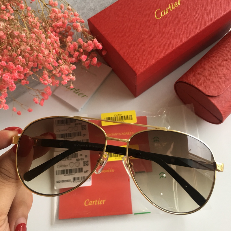Cartier Sunglasses AAAA-081