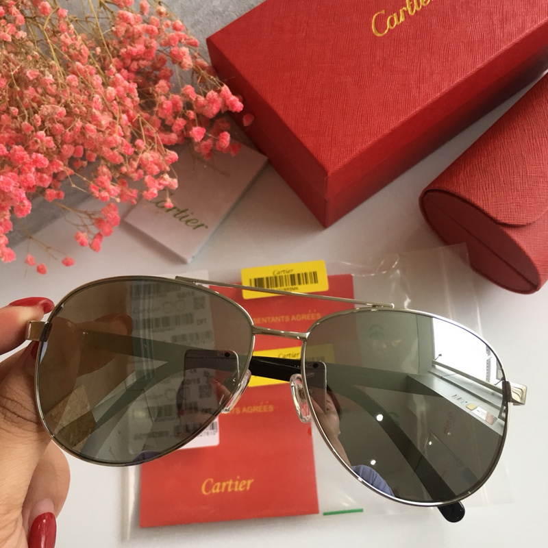 Cartier Sunglasses AAAA-083