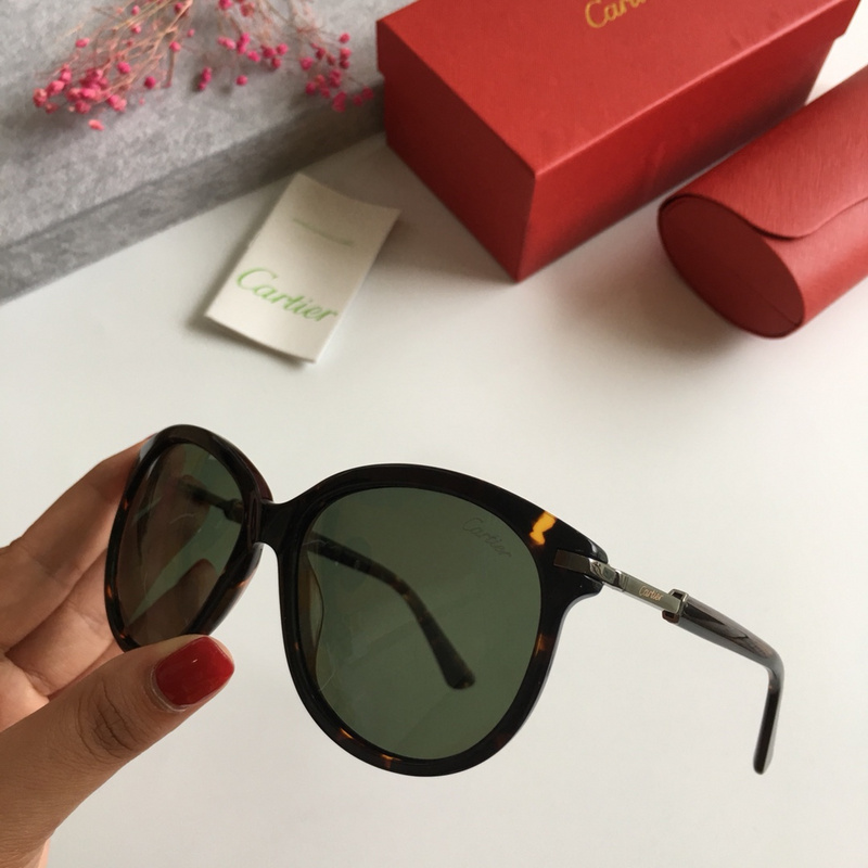 Cartier Sunglasses AAAA-114