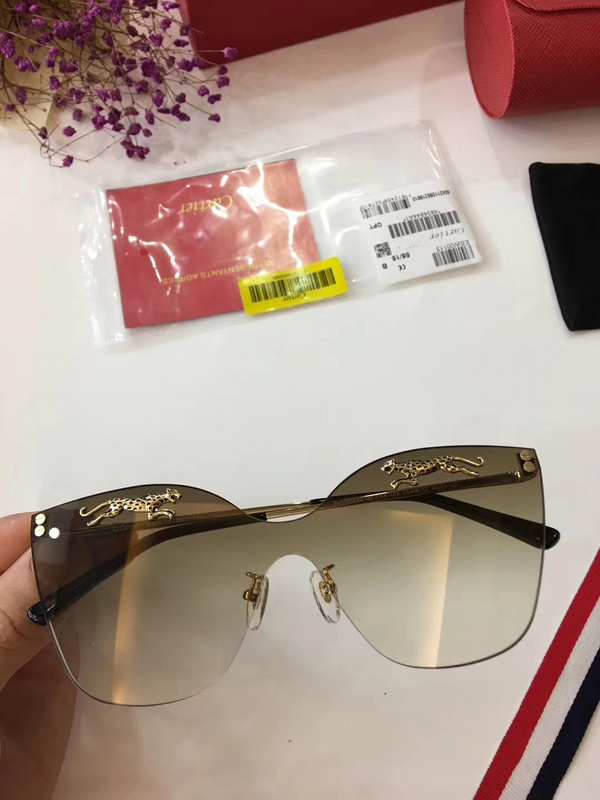 Cartier Sunglasses AAAA-136