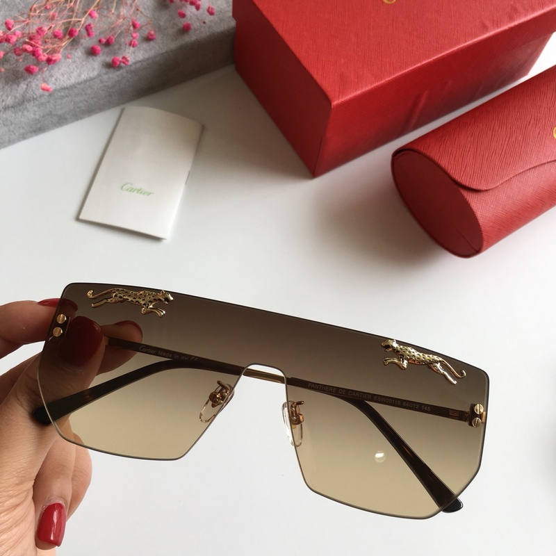 Cartier Sunglasses AAAA-138