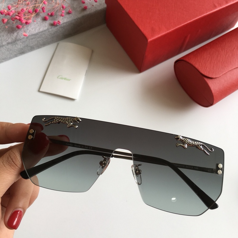 Cartier Sunglasses AAAA-152