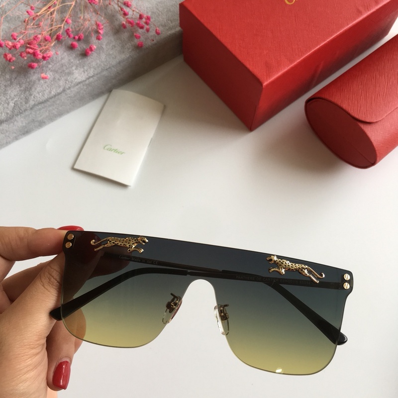 Cartier Sunglasses AAAA-177