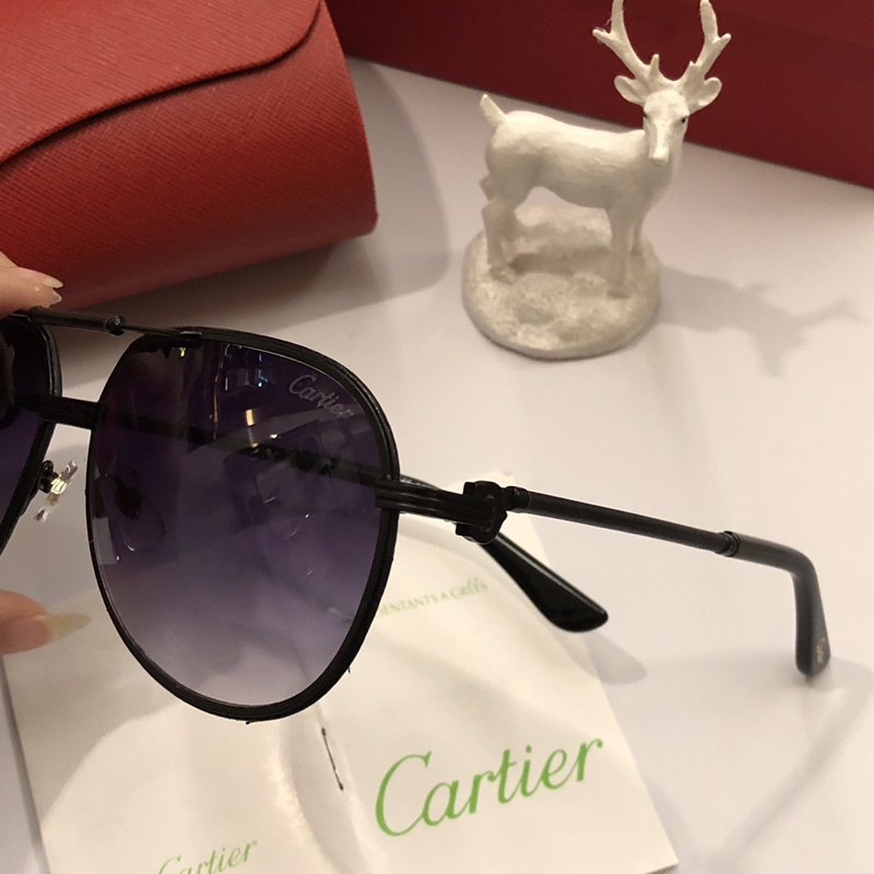 Cartier Sunglasses AAAA-323