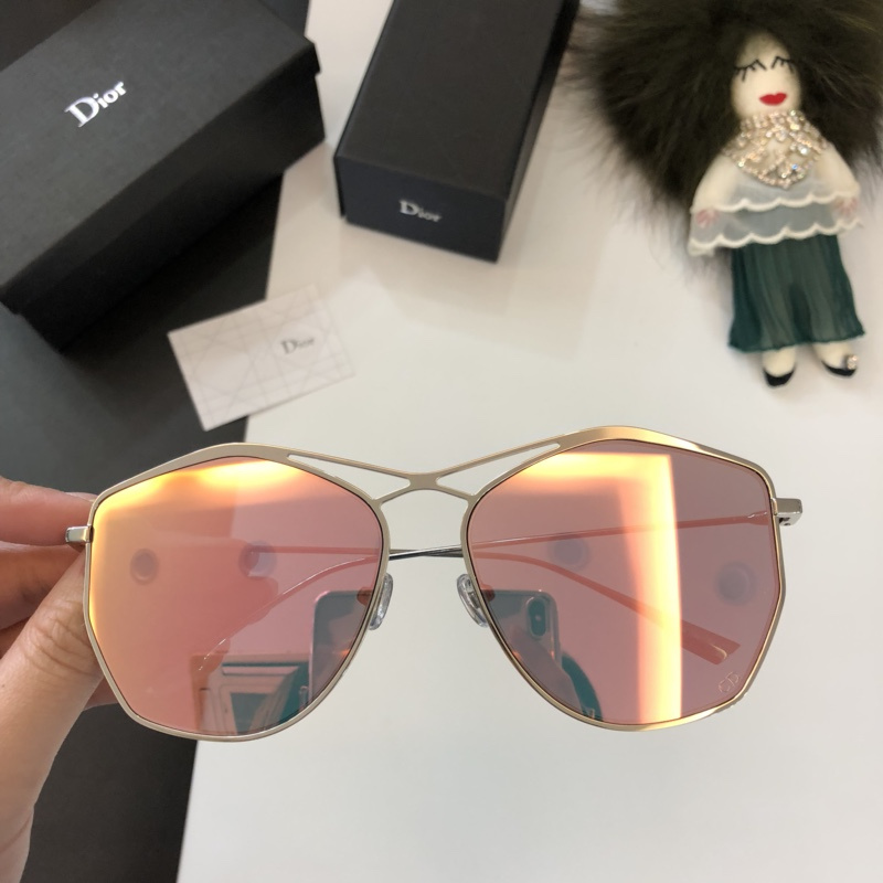 Dior Sunglasses AAAA-029