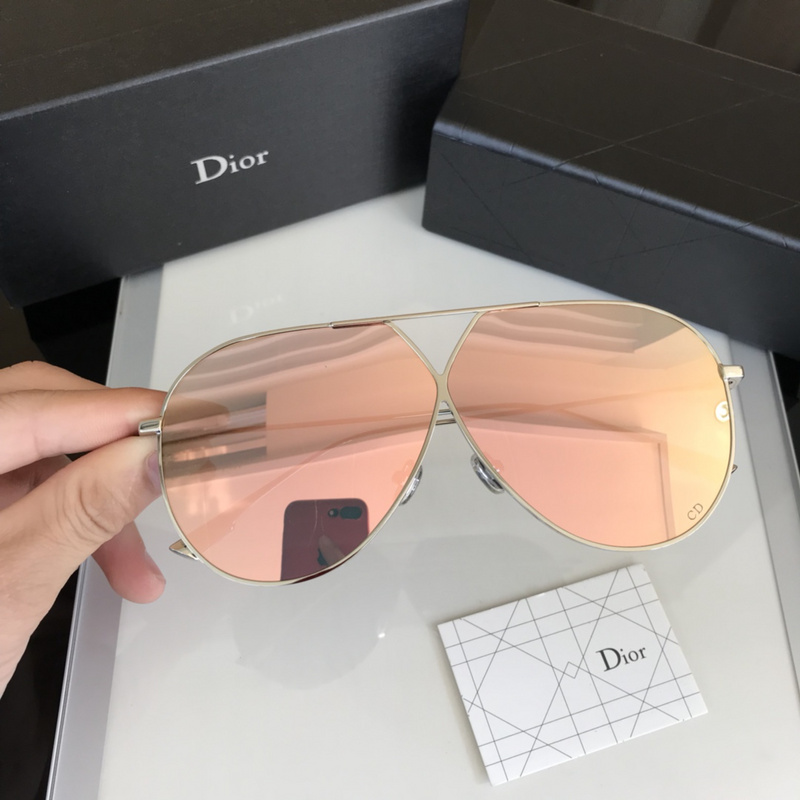 Dior Sunglasses AAAA-053