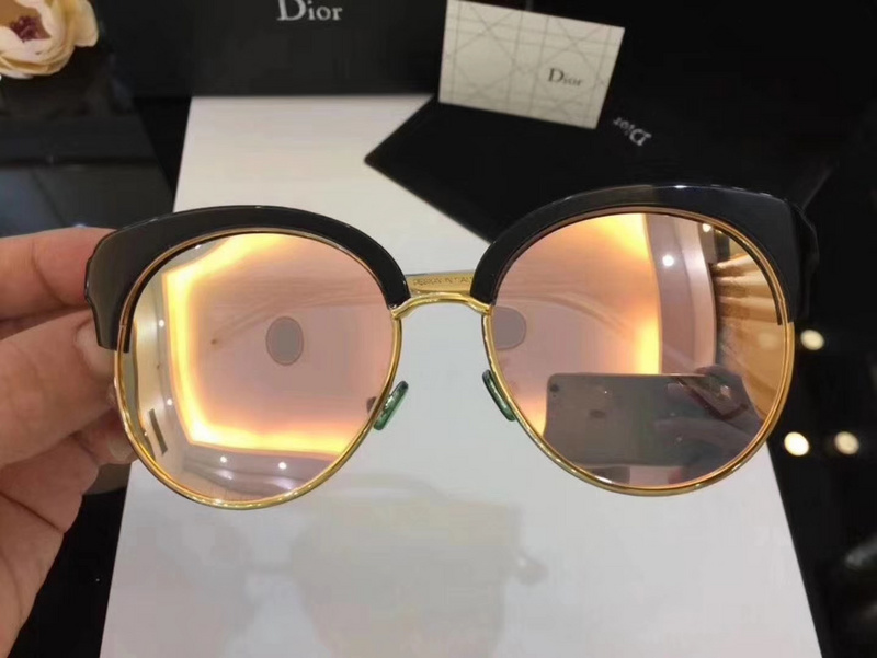 Dior Sunglasses AAAA-064