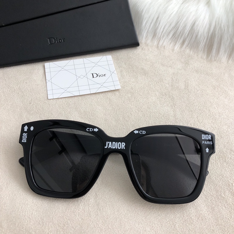 Dior Sunglasses AAAA-1023