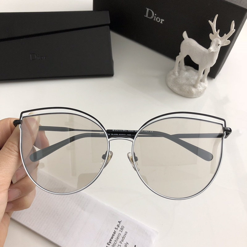 Dior Sunglasses AAAA-1038