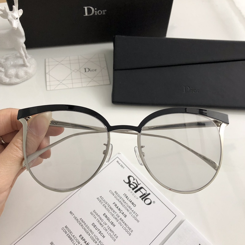 Dior Sunglasses AAAA-1043
