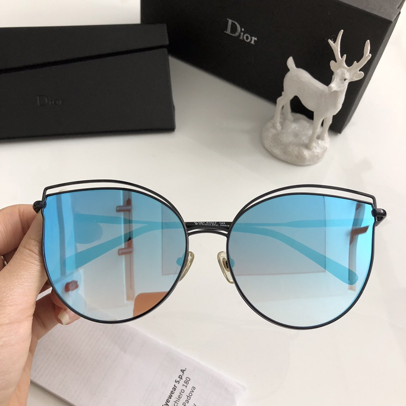 Dior Sunglasses AAAA-1056