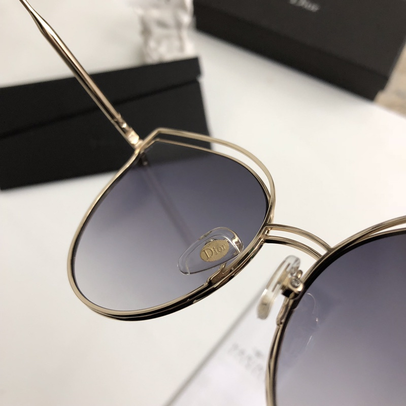 Dior Sunglasses AAAA-1058