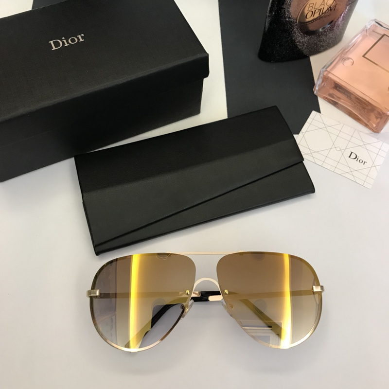 Dior Sunglasses AAAA-106